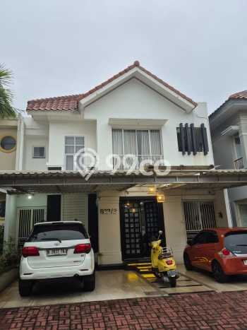 Rumah Elit LB 320m2 Siap Pakai Desain Elegan di Legenda Wisata, Bogor Rumah Elit LB 320m2 Siap Pakai Desain Elegan di Legenda Wisata, Bogor
