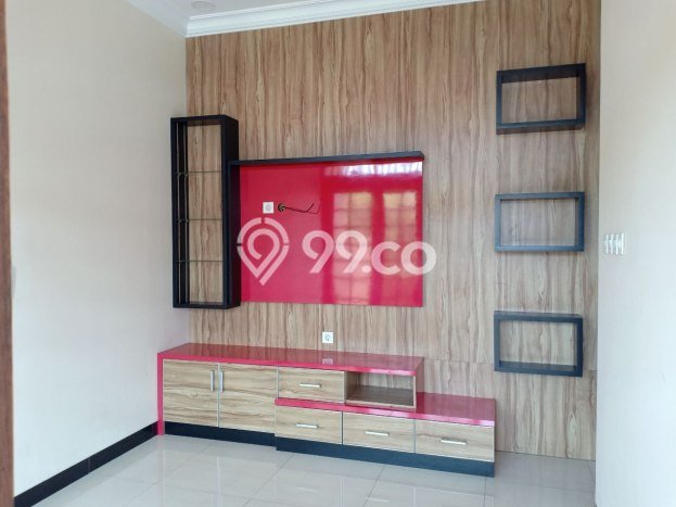 Rumah Mewah LB 260m2 Siap Pakai Desain Elegan di Pondok Kelapa, Jakarta Timur Rumah Mewah LB 260m2 Siap Pakai Desain Elegan di Pondok Kelapa, Jakarta Timur