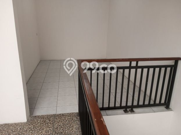 Rumah Modern 2 KT di Rawamangun Jakarta Timur Semi Furnished Rumah Modern 2 KT di Rawamangun Jakarta Timur Semi Furnished