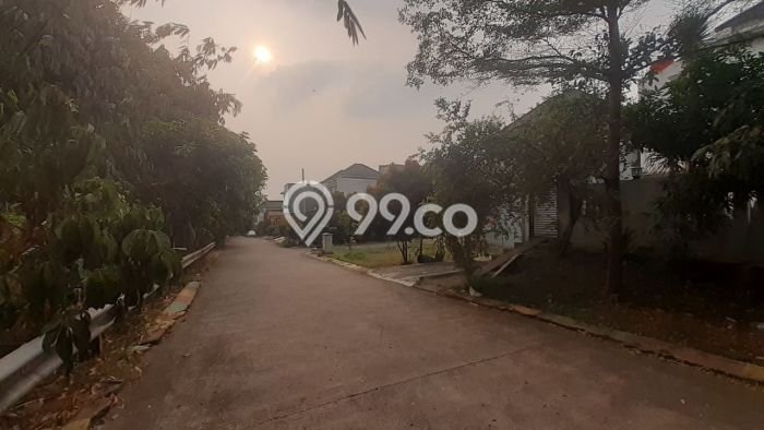 Dijual Rumah Luas Elegan Dengan View Cantik di Depok II, Depok Dijual Rumah Luas Elegan Dengan View Cantik di Depok II, Depok
