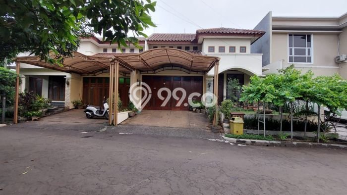 For Sale! Premium House LT 206m2 Desain Elegan di Ciracas For Sale! Premium House LT 206m2 Desain Elegan di Ciracas