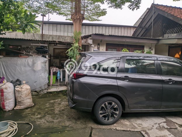 Rumah Mewah LB 160m2 Siap Pakai Desain Elegan di Pondok Kelapa, Jakarta Timur Rumah Mewah LB 160m2 Siap Pakai Desain Elegan di Pondok Kelapa, Jakarta Timur