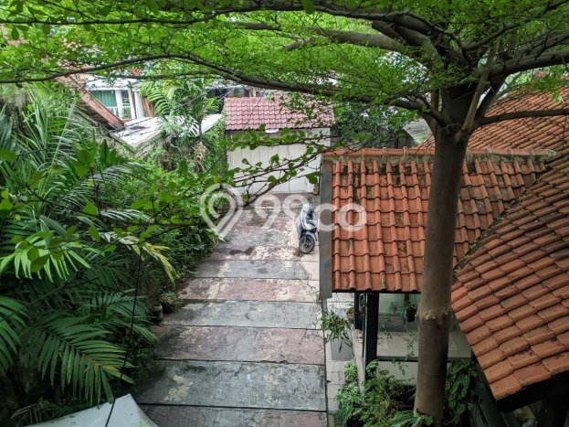 Rumah Mewah LB 160m2 Siap Pakai Desain Elegan di Pondok Kelapa, Jakarta Timur Rumah Mewah LB 160m2 Siap Pakai Desain Elegan di Pondok Kelapa, Jakarta Timur