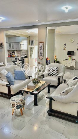 Rumah Mewah LB 280m2 Siap Pakai Desain Elegan di Galaxy, Bekasi Rumah Mewah LB 280m2 Siap Pakai Desain Elegan di Galaxy, Bekasi