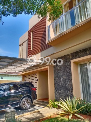Rumah Mewah LB 250m2 Siap Huni Desain Elegan di Sentul City, Bogor Rumah Mewah LB 250m2 Siap Huni Desain Elegan di Sentul City, Bogor