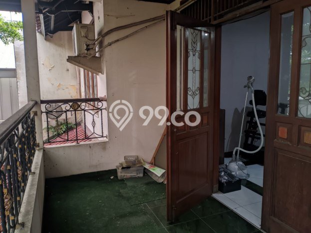 Rumah Elit Akses Strategis di Jakarta Timur Semi Furnished Rumah Elit Akses Strategis di Jakarta Timur Semi Furnished