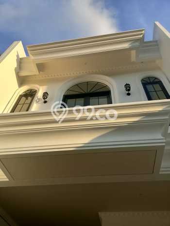 Rumah Modern 3 KT LT 100m2 di Otista Rumah Modern 3 KT LT 100m2 di Otista
