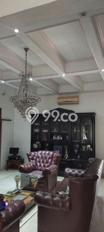 Siap Huni Rumah Minimalis & Modern LB 360m2 di Utan Kayu Siap Huni Rumah Minimalis & Modern LB 360m2 di Utan Kayu