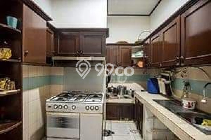 Rumah Luxury Modern Tanpa Renovasi di Jatiwaringin Bekasi Rumah Luxury Modern Tanpa Renovasi di Jatiwaringin Bekasi