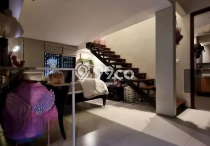 Ready to Use! Premium House LT 240m2 Desain Elegan di scbd Ready to Use! Premium House LT 240m2 Desain Elegan di scbd