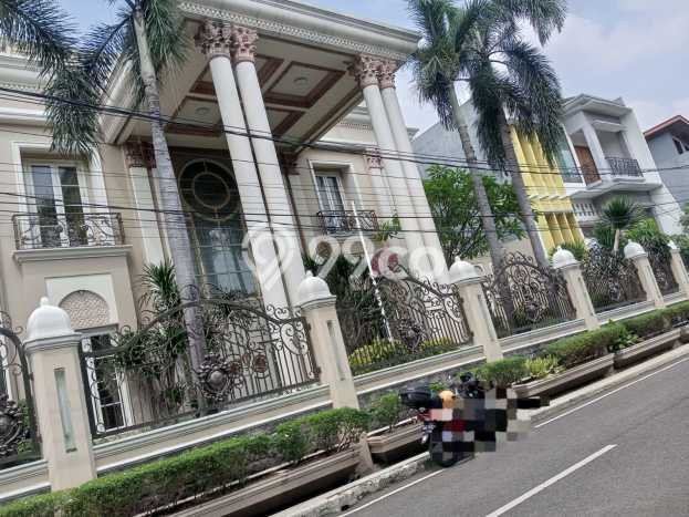 Hunian Eksklusif Dijual LT 750m2 di Duren Sawit, Jakarta Timur Hunian Eksklusif Dijual LT 750m2 di Duren Sawit, Jakarta Timur