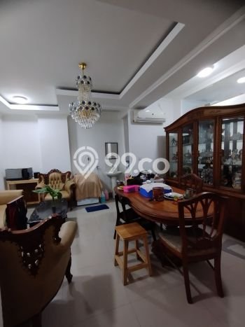 Dijual Rumah Luas Elegan Dengan View Eksklusif di Setiabudi, Jakarta Selatan Dijual Rumah Luas Elegan Dengan View Eksklusif di Setiabudi, Jakarta Selatan