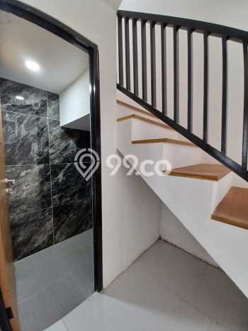 Rumah Luas Asri 3 KT Siap Pakai di Jatiwaringin Bekasi Rumah Luas Asri 3 KT Siap Pakai di Jatiwaringin Bekasi