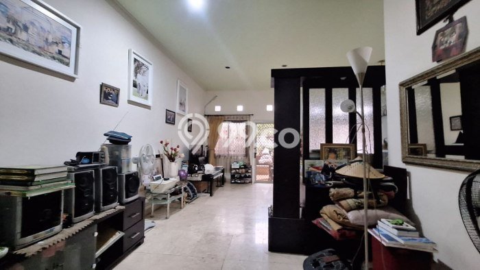 Rumah Elit Modern Siap Huni di Jatiwaringin Bekasi Rumah Elit Modern Siap Huni di Jatiwaringin Bekasi