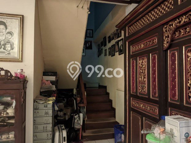 Rumah Elit Akses Strategis di Jakarta Timur Semi Furnished Rumah Elit Akses Strategis di Jakarta Timur Semi Furnished