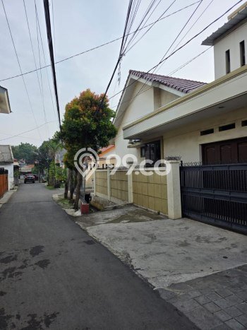 Rumah Strategis Minimalis Lb 250m2 di Jagakarsa, Jakarta Selatan Rumah Strategis Minimalis Lb 250m2 di Jagakarsa, Jakarta Selatan