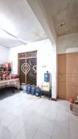 Dijual Hunian Rumah Terawat 5 Kamar di Bekasi, Bekasi Dijual Hunian Rumah Terawat 5 Kamar di Bekasi, Bekasi