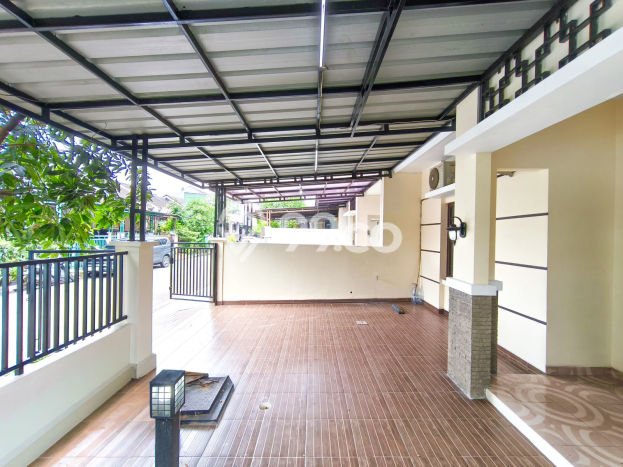 For Sale Rumah 2 Kamar Lokasi Strategis Bagus dan Strategis di Cipondoh For Sale Rumah 2 Kamar Lokasi Strategis Bagus dan Strategis di Cipondoh