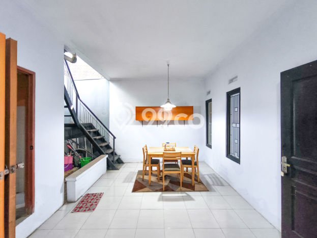 Dijual Cepat Rumah Favorit Siap Huni LB 100m2 di Pamulang, Tangerang Selatan Dijual Cepat Rumah Favorit Siap Huni LB 100m2 di Pamulang, Tangerang Selatan