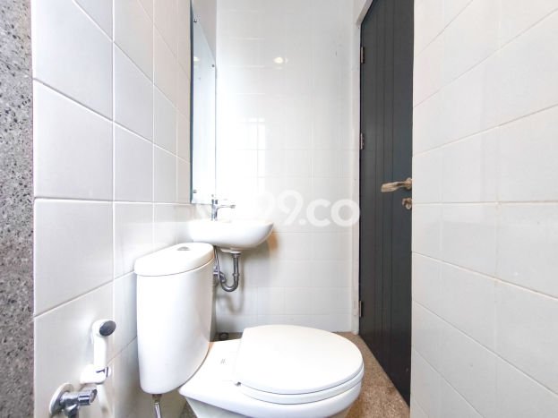 Jual Rumah Modern 2 KT di BSD City, Tangerang Jual Rumah Modern 2 KT di BSD City, Tangerang