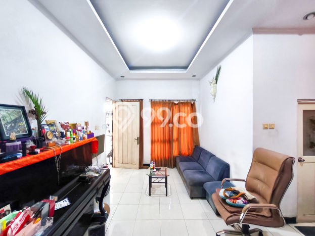 Jual Rumah Minimalis Bagus Punya 3 KT di Ciputat Tangerang Selatan SHM Jual Rumah Minimalis Bagus Punya 3 KT di Ciputat Tangerang Selatan SHM