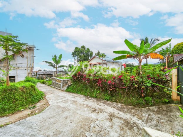 Rumah Modern Minimalis 5 KT Bisa Langsung Pindah di Tenjolaya Rumah Modern Minimalis 5 KT Bisa Langsung Pindah di Tenjolaya