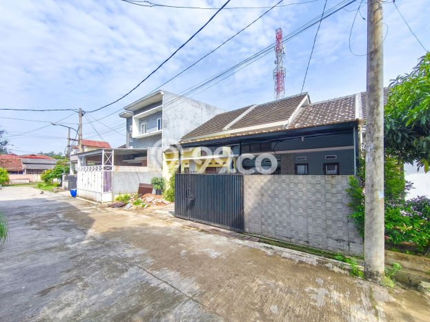 Dijual Cepat Rumah Favorit Siap Huni LB 100m2 di Pamulang, Tangerang Selatan Dijual Cepat Rumah Favorit Siap Huni LB 100m2 di Pamulang, Tangerang Selatan