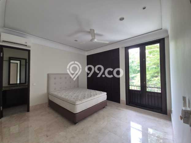 Rumah Bagus Disewakan di Pejaten, Jakarta Selatan LT 600m2, LB 550m2 Rumah Bagus Disewakan di Pejaten, Jakarta Selatan LT 600m2, LB 550m2