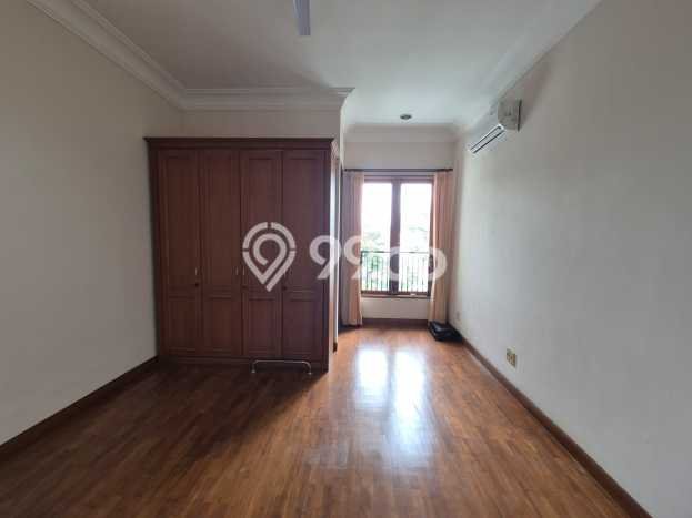 Rumah sewa siap huni 5 KT di Kemang, Jakarta Selatan Rumah sewa siap huni 5 KT di Kemang, Jakarta Selatan