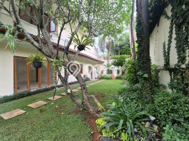 Jarang Ada! Rumah Sewa 4 Kamar Nyaman Siap Huni Kemang Jarang Ada! Rumah Sewa 4 Kamar Nyaman Siap Huni Kemang