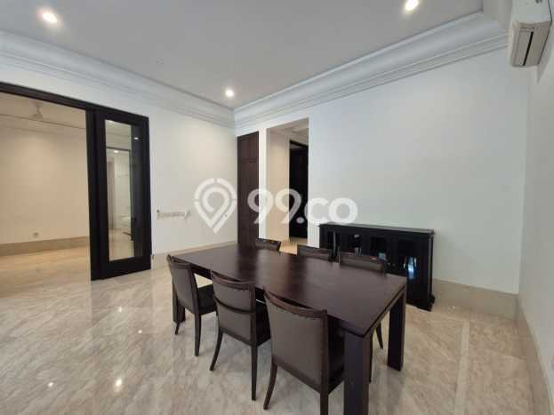 Apartemen Disewakan 4 Kamar Hemat Siap Huni di Jakarta Selatan, Luas 295m2 Apartemen Disewakan 4 Kamar Hemat Siap Huni di Jakarta Selatan, Luas 295m2