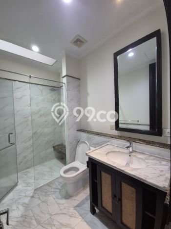 Hunian Modern Disewakan di Pejaten Jakarta Selatan 5 KT & 5 KM Hunian Modern Disewakan di Pejaten Jakarta Selatan 5 KT & 5 KM