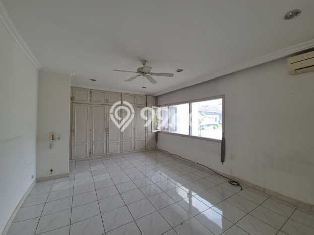 Rumah sewa siap huni 4 KT di Cipete, Jakarta Selatan Rumah sewa siap huni 4 KT di Cipete, Jakarta Selatan