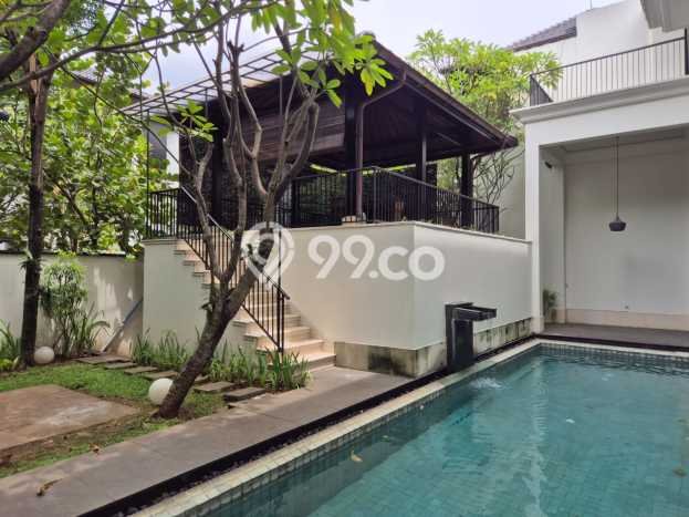 Rumah Bagus Disewakan di Pejaten, Jakarta Selatan LT 600m2, LB 550m2 Rumah Bagus Disewakan di Pejaten, Jakarta Selatan LT 600m2, LB 550m2