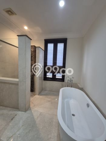 Hunian Modern Disewakan di Pejaten Jakarta Selatan 5 KT & 5 KM Hunian Modern Disewakan di Pejaten Jakarta Selatan 5 KT & 5 KM