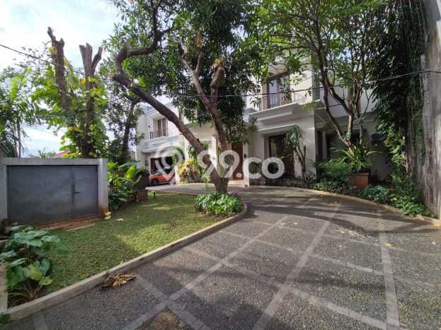 Disewakan! Rumah 5 Kamar Tidur &
5 Kamar Mandi di Cipete, Jakarta Selatan Disewakan! Rumah 5 Kamar Tidur &
5 Kamar Mandi di Cipete, Jakarta Selatan