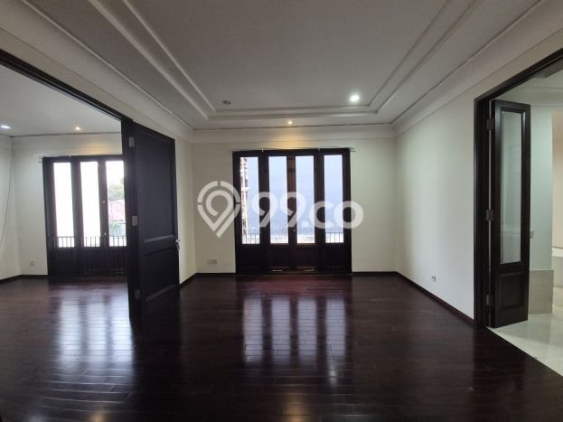 Hunian Modern Disewakan di Pejaten Jakarta Selatan 5 KT & 5 KM Hunian Modern Disewakan di Pejaten Jakarta Selatan 5 KT & 5 KM