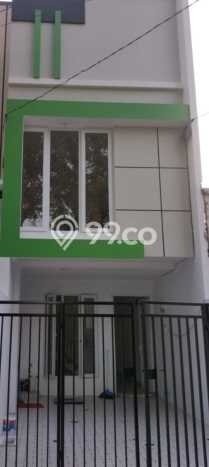 Jual Rumah Strategis Bagus Punya 3 KT di Cilincing Jakarta Utara SHM Jual Rumah Strategis Bagus Punya 3 KT di Cilincing Jakarta Utara SHM