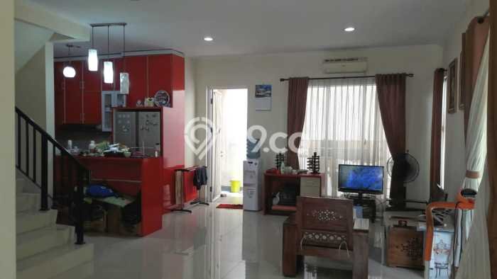 Rumah Elit Modern Tanpa Renovasi di Galaxy Bekasi Rumah Elit Modern Tanpa Renovasi di Galaxy Bekasi
