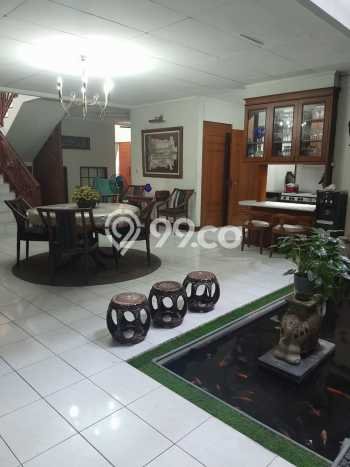 For Sale Rumah Elit Exclusive di Duren Sawit, Jakarta Timur For Sale Rumah Elit Exclusive di Duren Sawit, Jakarta Timur