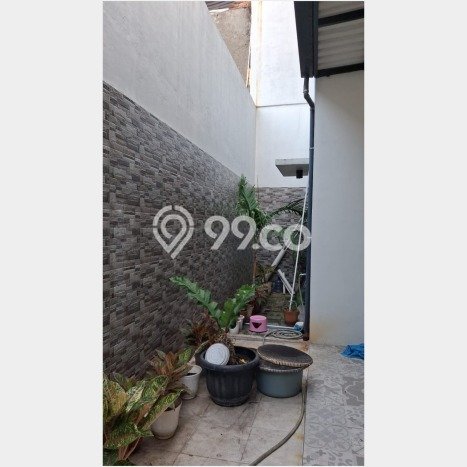 Rumah Mewah Siap Huni LT 200m2 di Ciledug, Tangerang Rumah Mewah Siap Huni LT 200m2 di Ciledug, Tangerang