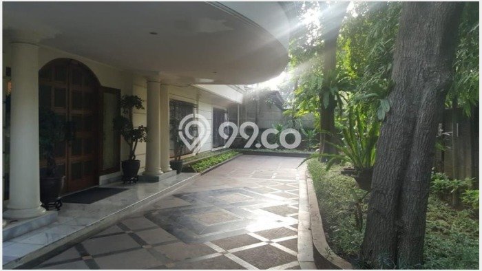 Best Deal Hunian Premium Ideal dan Luas di Menteng, Jakarta Pusat Best Deal Hunian Premium Ideal dan Luas di Menteng, Jakarta Pusat