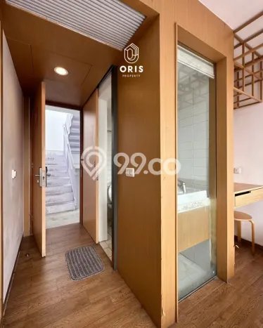 Kost Kawasan Pondok Indah, Area 114m², Kawasan Asri untuk tempat tinggal Kost Kawasan Pondok Indah, Area 114m², Kawasan Asri untuk tempat tinggal