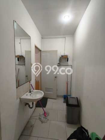 Ruko Dijual di Jakarta Barat LT 67m2 & LB 120m2 Lokasi Terbaik! Ruko Dijual di Jakarta Barat LT 67m2 & LB 120m2 Lokasi Terbaik!