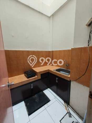 Ruko Dijual di Jakarta Barat LT 67m2 & LB 120m2 Lokasi Terbaik! Ruko Dijual di Jakarta Barat LT 67m2 & LB 120m2 Lokasi Terbaik!
