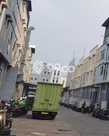 Gudang Dijual di Prime Area Jakarta Utara Luas 486m2 Gudang Dijual di Prime Area Jakarta Utara Luas 486m2