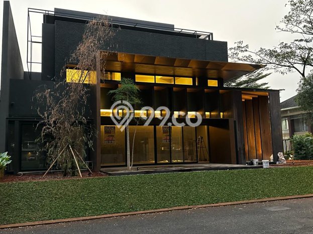 Dijual Rumah Luas Elegan Dengan View Eksklusif di Alam Sutera, Tangerang Dijual Rumah Luas Elegan Dengan View Eksklusif di Alam Sutera, Tangerang