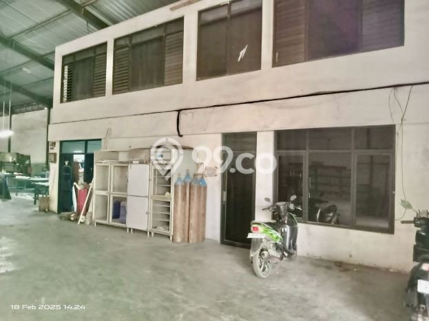 Gudang Kawasan Jurumudi, Luas 1100m², Posisi Jalan Utama Gudang Kawasan Jurumudi, Luas 1100m², Posisi Jalan Utama