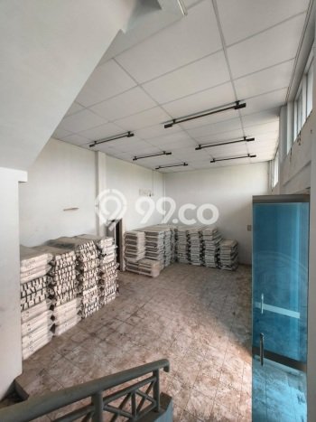 Unit Gudang Dijual di Penjaringan Jakarta Utara Luas Bangunan 400m2 Unit Gudang Dijual di Penjaringan Jakarta Utara Luas Bangunan 400m2