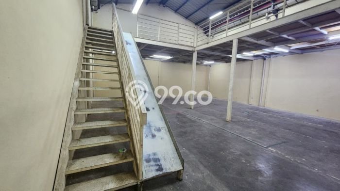 Untuk Dijual! Gudang di Pantai Indah Kapuk Jakarta Utara LT 264m2 / LB 400m2 Kawasan Strategis Untuk Dijual! Gudang di Pantai Indah Kapuk Jakarta Utara LT 264m2 / LB 400m2 Kawasan Strategis